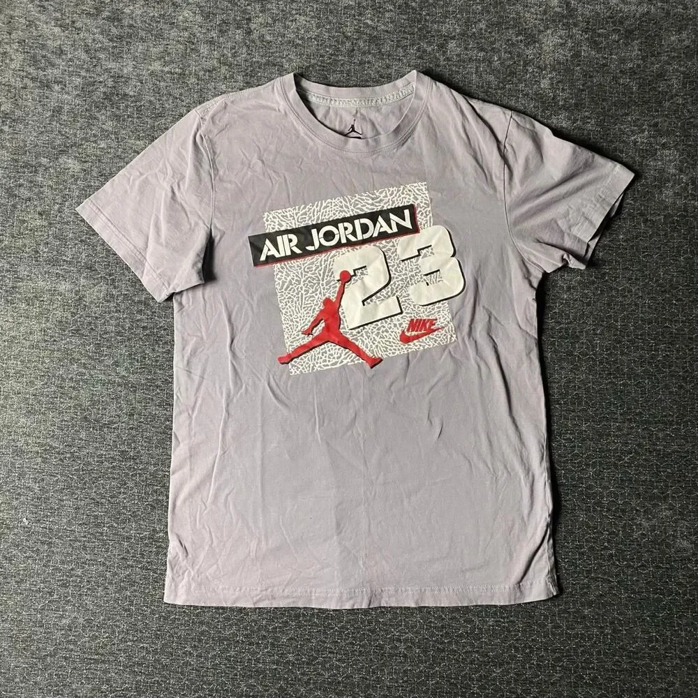 Jordan Men's Grey and Purple T-shirt